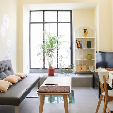 40m With Sleeping Area & Wifi Διαμέρισμα